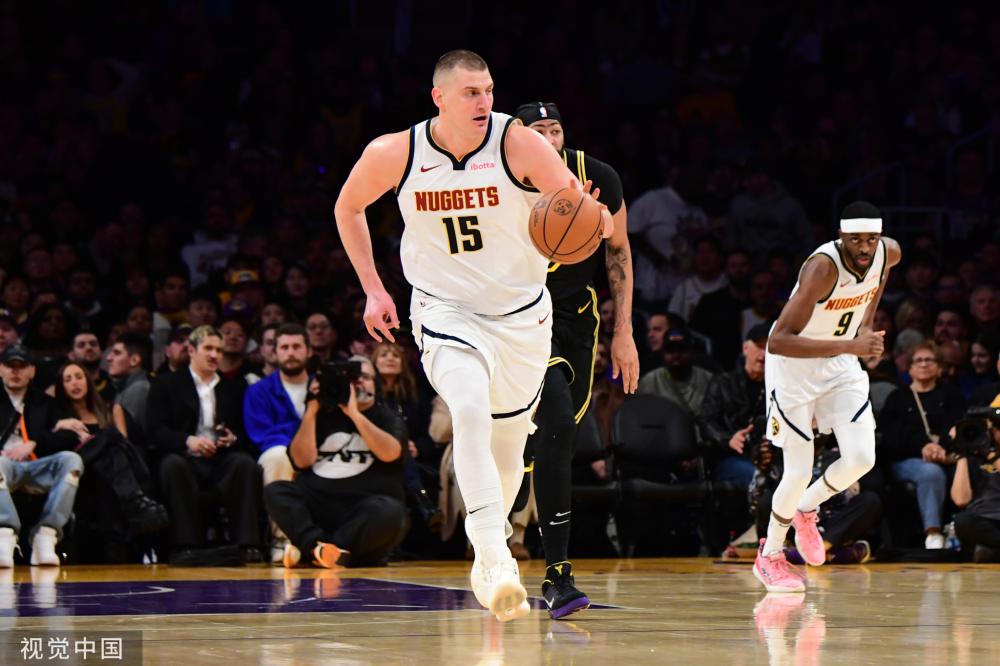 涉及他的个 涉及他的个