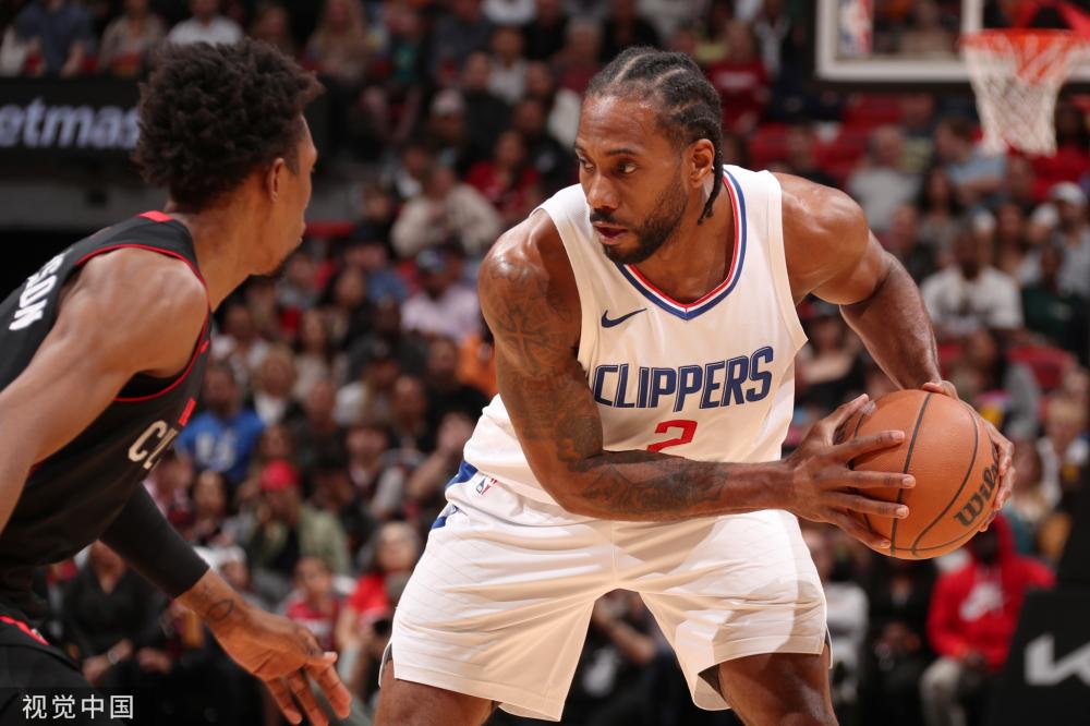 传球精度还 传球精度还