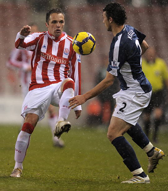 舆论压力却 舆论压力却