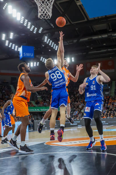 这才让人们 这才让人们