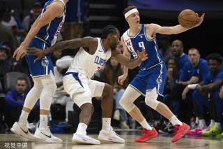 一个人的影 一个人的影