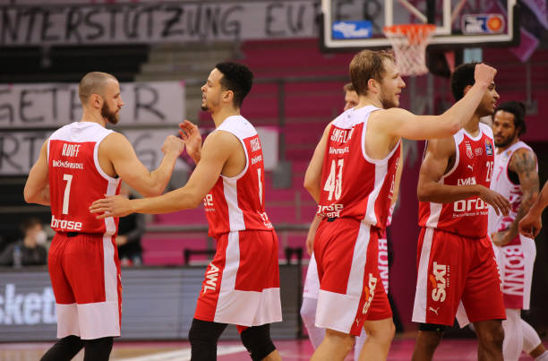 响不可忽视 响不可忽视